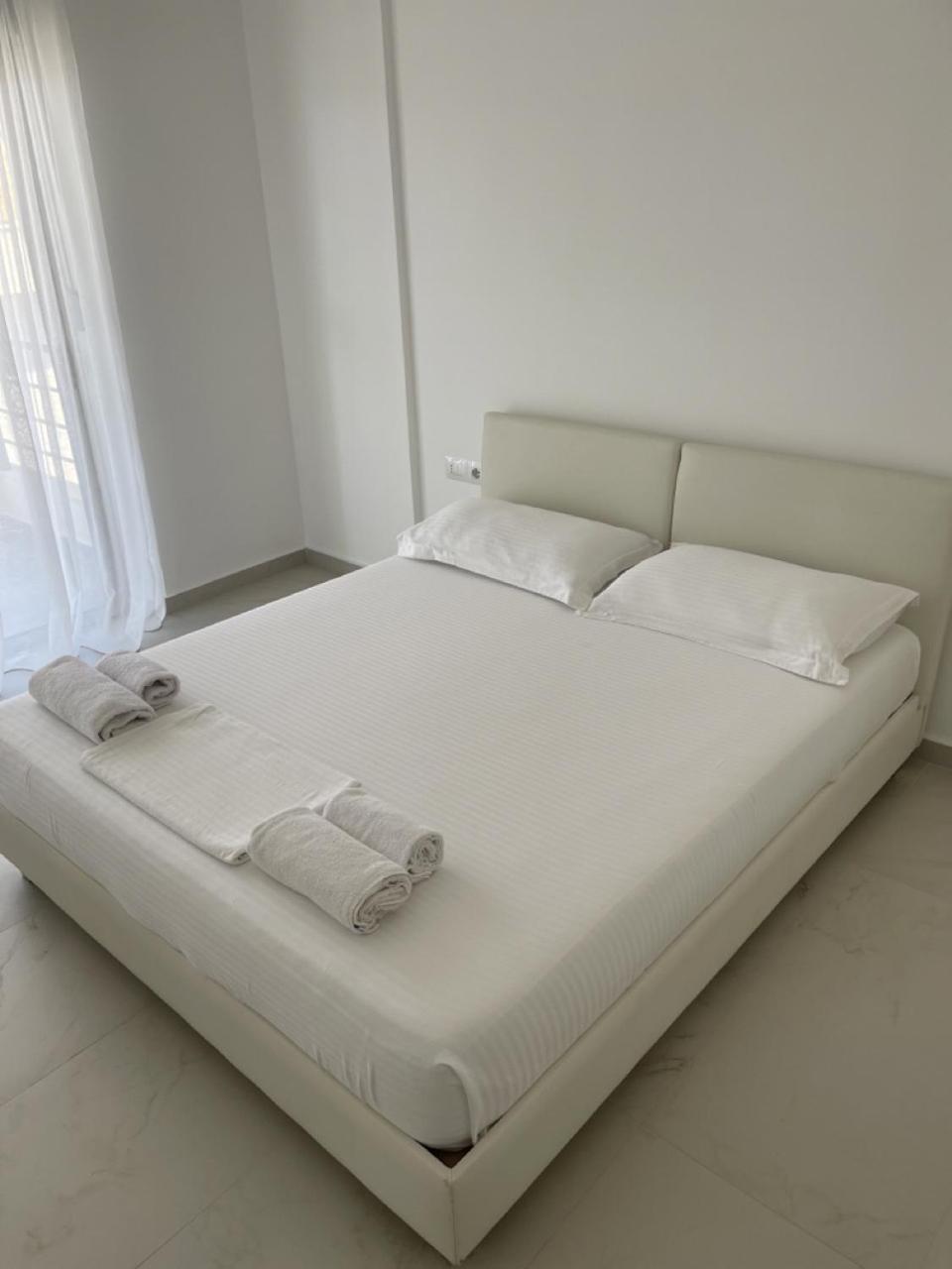 Apt Sarandë Exterior foto